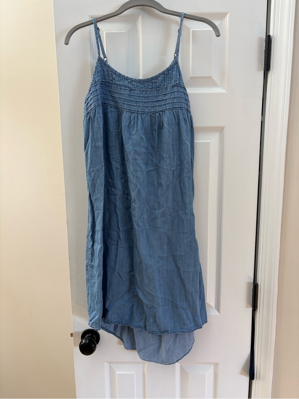 Knox Rose Light Blue Denim-Look Spaghetti Strap Dress